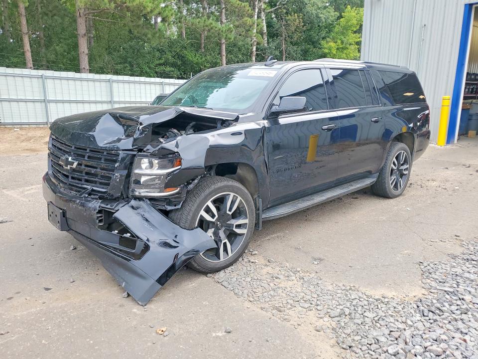 64249546 :رقم المزاد ، 1GNSKHKC5LR226275 vin ، 2020 Chevrolet Suburban مزاد بيع