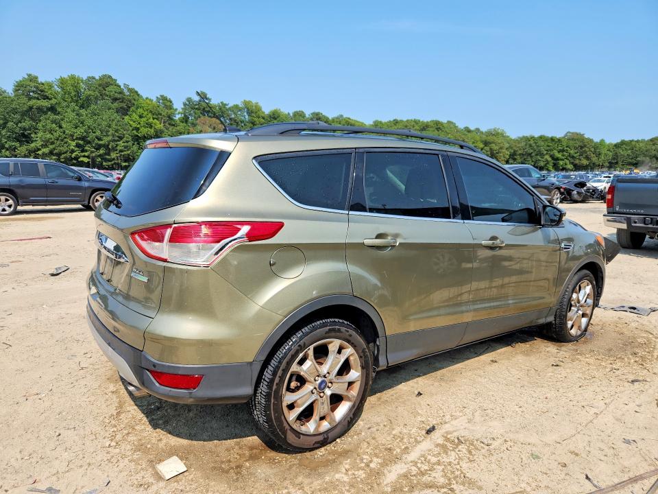 2013 Ford Escape მანქანა იყიდება აუქციონზე, vin: 1FMCU0H93DUD31895, აუქციონის ნომერი: 64474956