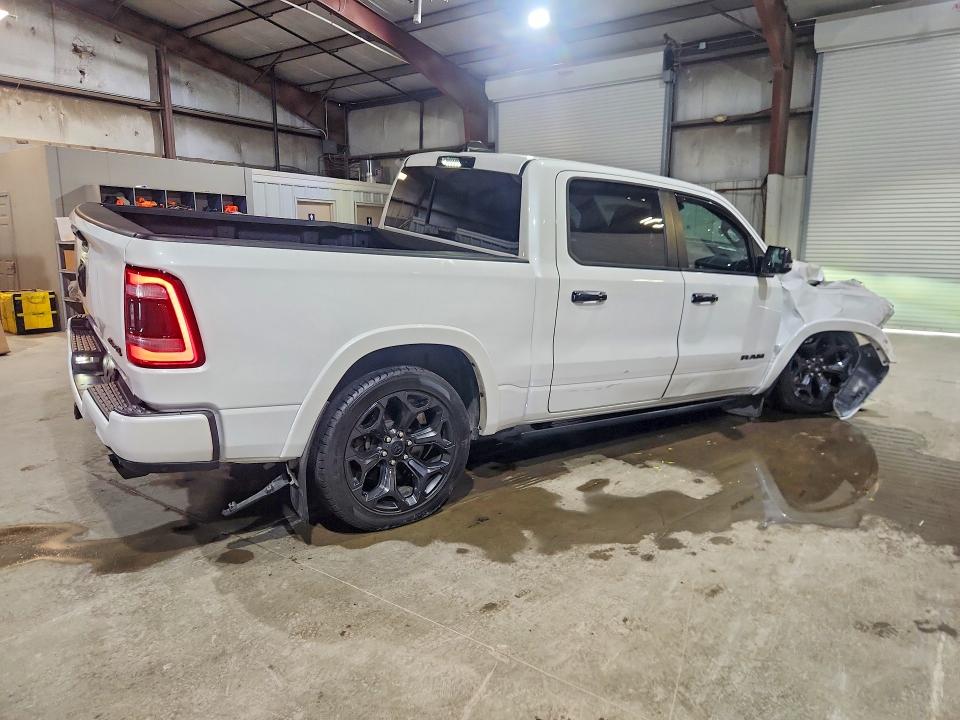 64451216 :رقم المزاد ، 1C6SRFHT7PN632658 vin ، 2023 Ram 1500 مزاد بيع