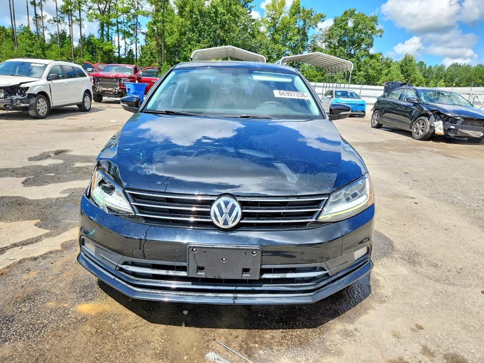 66907336 :رقم المزاد ، 3VWL17AJ0HM405369 vin ، 2017 Volkswagen Jetta مزاد بيع