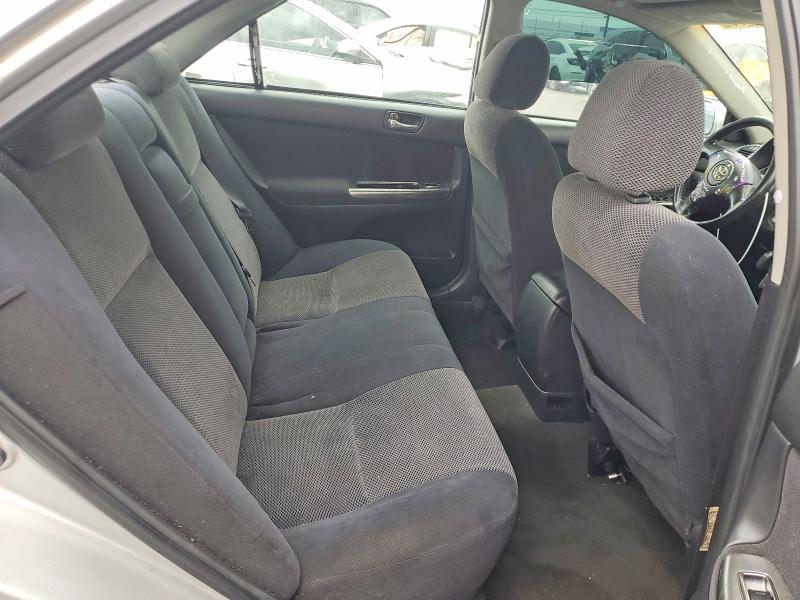 2003 Toyota Camry მანქანა იყიდება აუქციონზე, vin: 4T1BF32K13U550002, აუქციონის ნომერი: 64151866