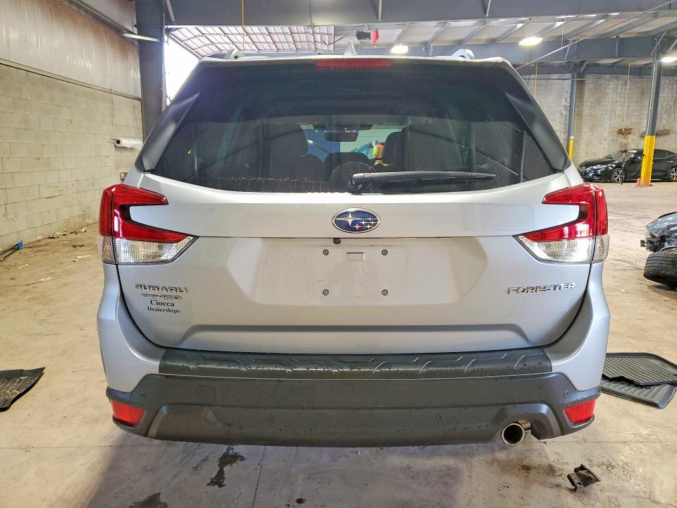 63524746 :رقم المزاد ، JF2SKAPC0NH472413 vin ، 2022 Subaru Forester مزاد بيع