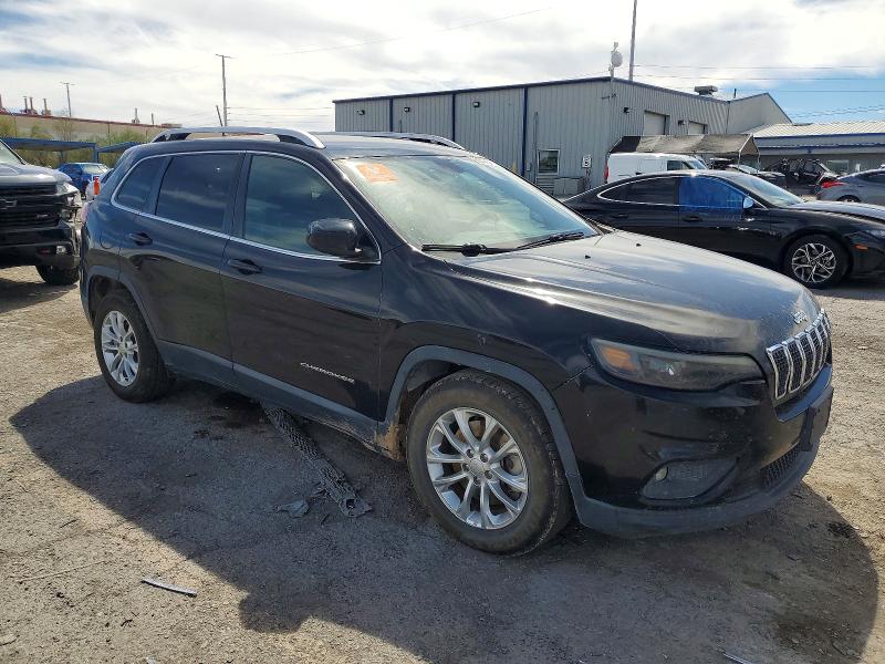 65468466 :رقم المزاد ، 1C4PJMCX1KD239029 vin ، 2019 Jeep Cherokee مزاد بيع