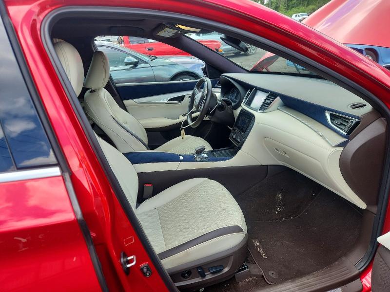 64117696 :رقم المزاد ، 3PCAJ5M30KF135552 vin ، 2019 Infiniti Qx50 مزاد بيع