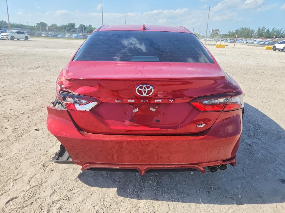 Продаж на аукціоні авто 2022 Toyota Camry, vin: 4T1G11AK6NU045652, номер лоту: 65352926