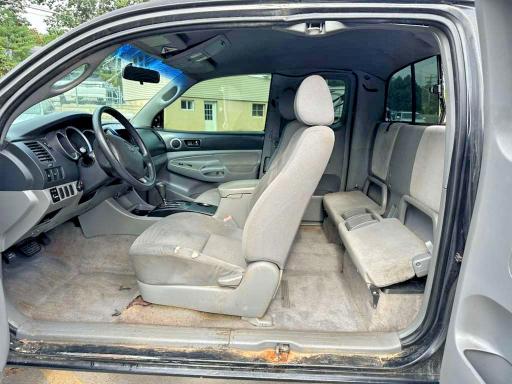 2005 Toyota Tacoma მანქანა იყიდება აუქციონზე, vin: 5TEUU42N65Z125386, აუქციონის ნომერი: 67123936