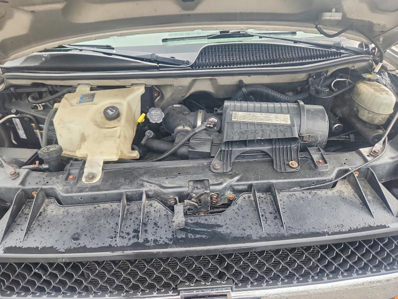 63909486 :رقم المزاد ، 1GCFH15T061221077 vin ، 2006 Chevrolet Express 1500 مزاد بيع