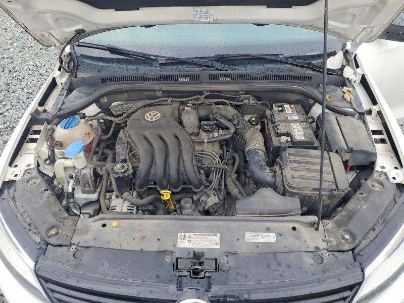 65810536 :رقم المزاد ، 3VW2K7AJXEM227930 vin ، 2014 Volkswagen Jetta مزاد بيع