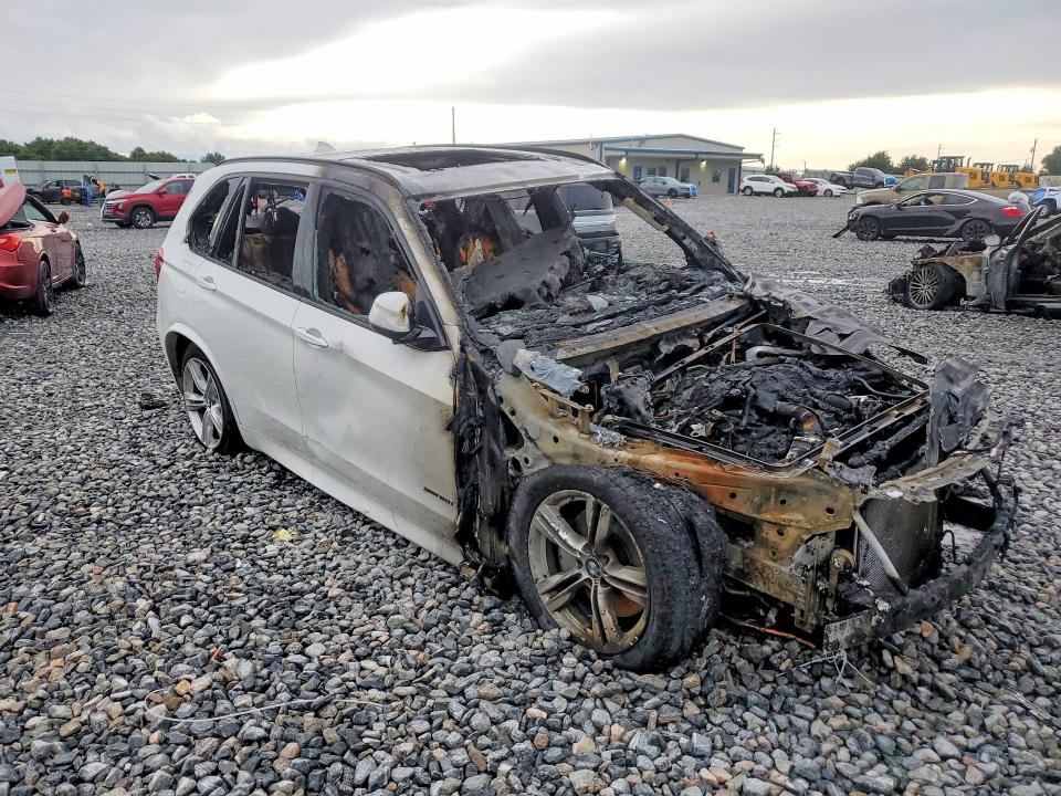64321586 :رقم المزاد ، 5UXKR6C5XG0J79858 vin ، 2016 Bmw X5 مزاد بيع