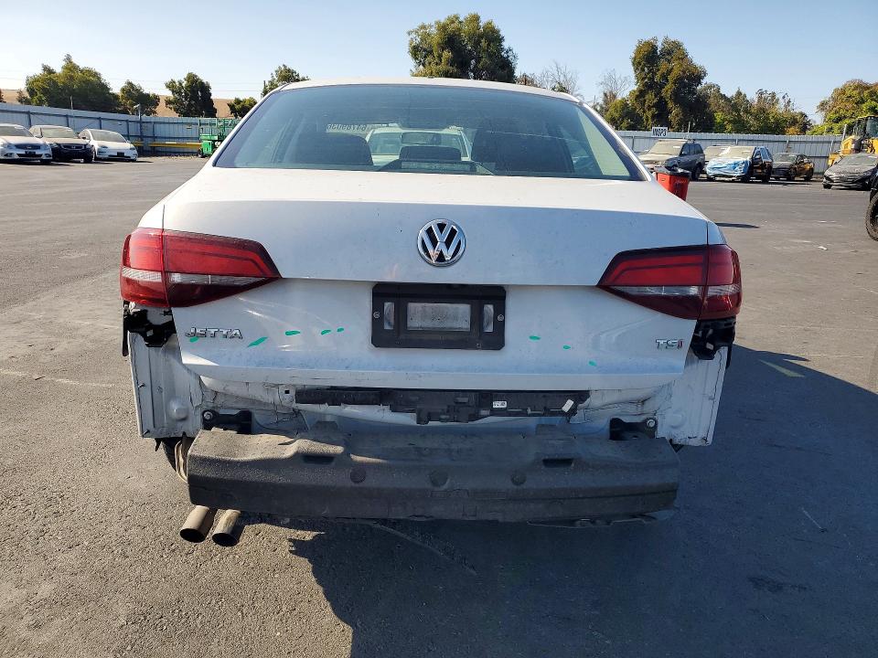 Продажа на аукционе авто 2017 Volkswagen Jetta, vin: 3VW2B7AJ0HM237869, номер лота: 64789036