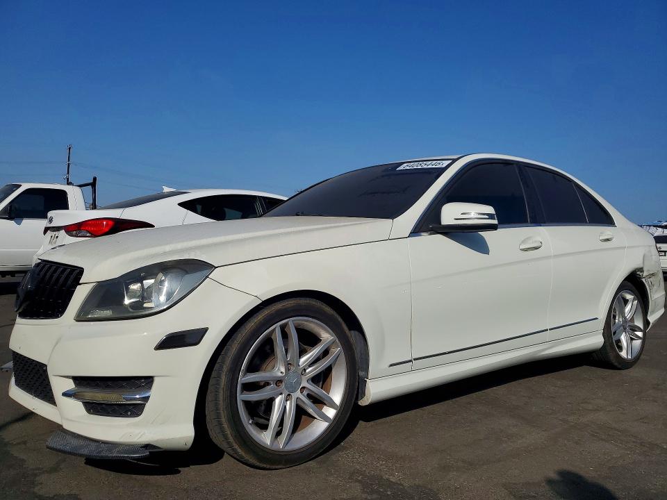 64085446 :رقم المزاد ، WDDGF4HB2CR232342 vin ، 2012 Mercedes-benz C مزاد بيع