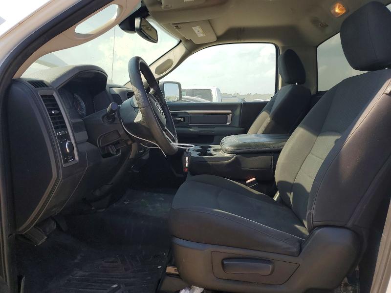 61737946 :رقم المزاد ، 3C6JR6DT4KG561504 vin ، 2019 Ram 1500 Classic مزاد بيع