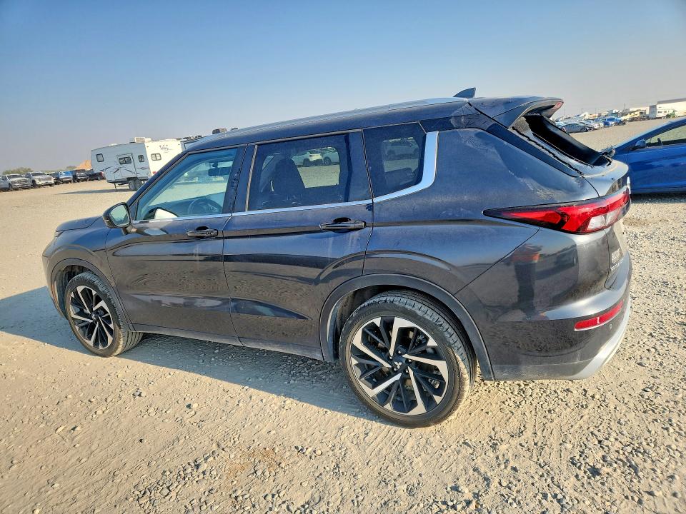63842716 :رقم المزاد ، JA4J4VA81RZ060589 vin ، 2024 Mitsubishi Outlander مزاد بيع