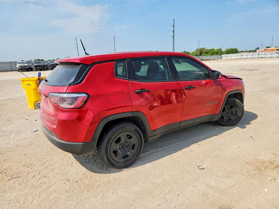 66642676 :رقم المزاد ، 3C4NJCAB4JT369033 vin ، 2018 Jeep Compass مزاد بيع