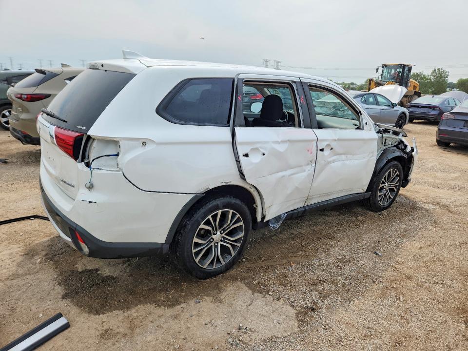 2017 Mitsubishi Outlander მანქანა იყიდება აუქციონზე, vin: JA4AZ2A31HZ045089, აუქციონის ნომერი: 64800616