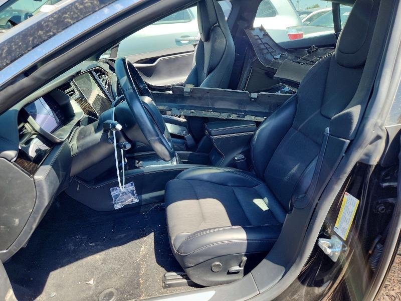 64138406 :رقم المزاد ، 5YJSA1E20JF292273 vin ، 2018 Tesla Model S مزاد بيع