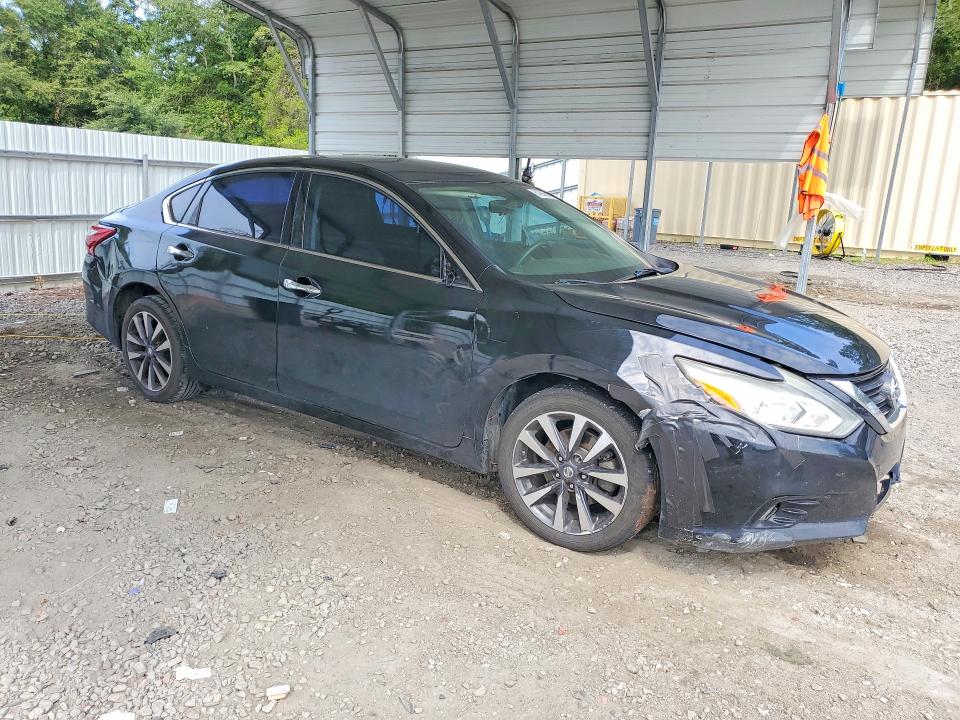 Продажа на аукционе авто 2017 Nissan Altima, vin: 1N4AL3AP0HC184204, номер лота: 64296676