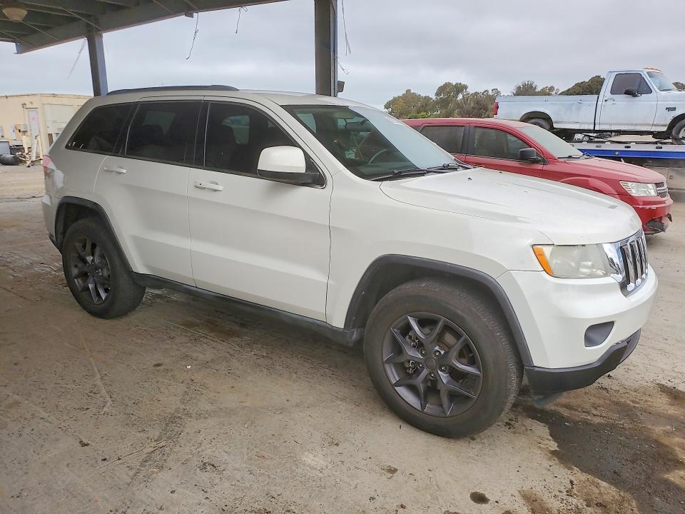 Продаж на аукціоні авто 2011 Jeep Grand Cherokee, vin: 1J4RR4GG8BC640315, номер лоту: 63725226