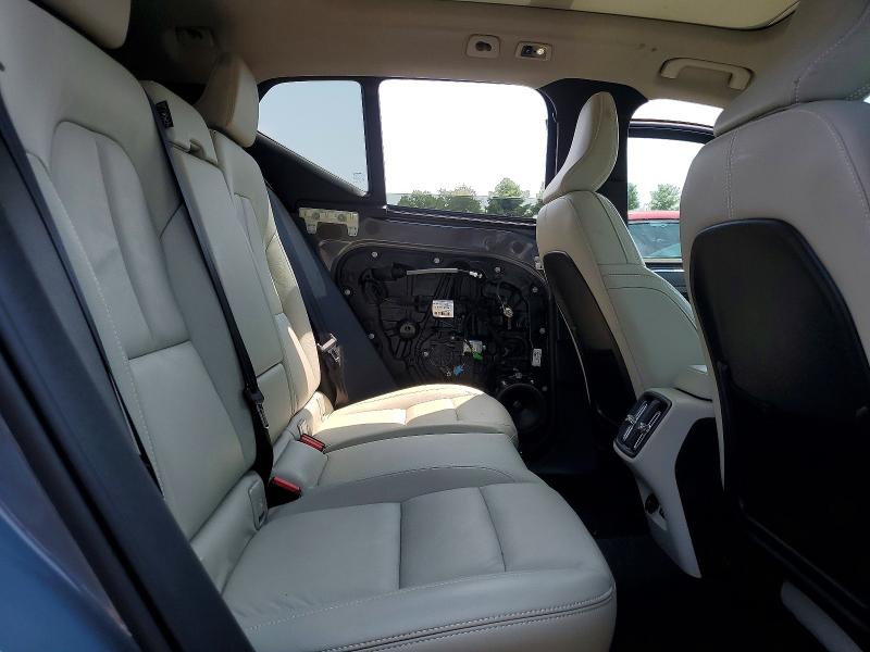 Продажа на аукционе авто 2022 Volvo Xc40, vin: YV4162UL3N2714345, номер лота: 64986666