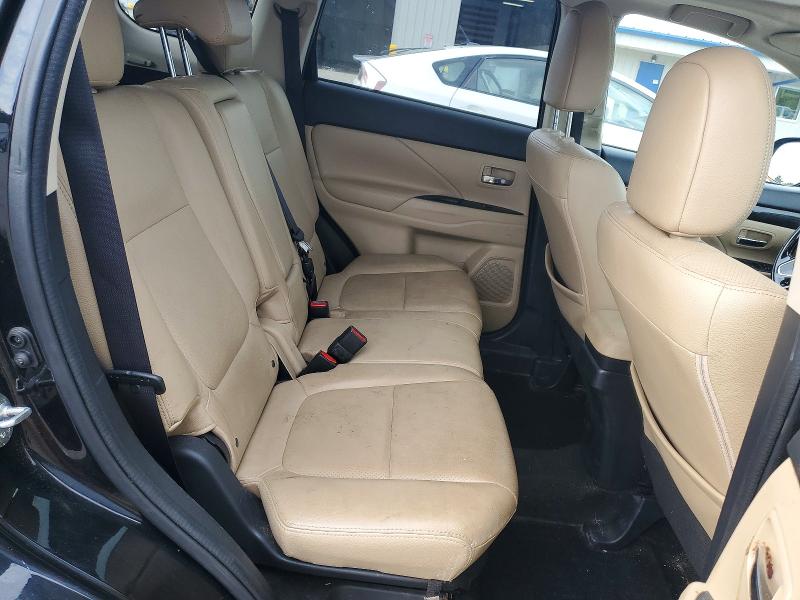2016 Mitsubishi Outlander მანქანა იყიდება აუქციონზე, vin: JA4AZ3A34GZ020031, აუქციონის ნომერი: 65901326