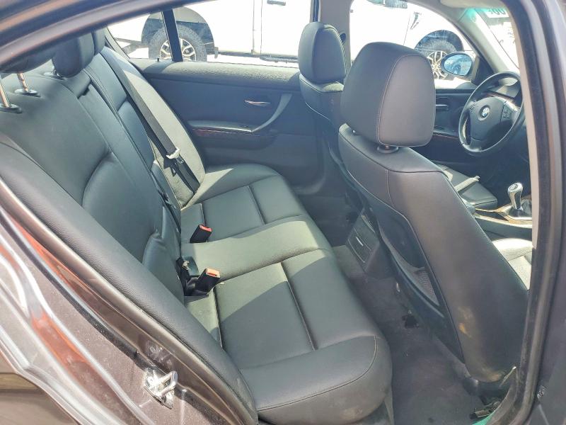 65030106 :رقم المزاد ، WBAVB13556KR59370 vin ، 2006 Bmw 325 مزاد بيع