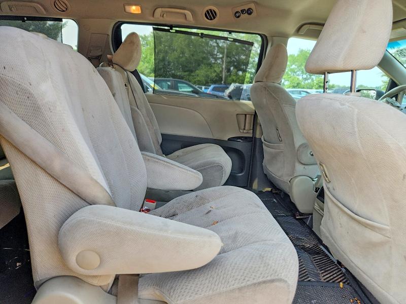 Aukcja sprzedaży 2011 Toyota Sienna, vin: 5TDKK3DC5BS034623, numer aukcji: 64808176
