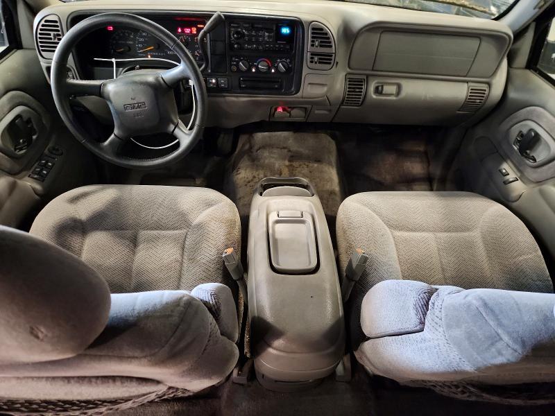 65597246 :رقم المزاد ، 3GKFK16RXXG551482 vin ، 1999 Gmc Suburban مزاد بيع