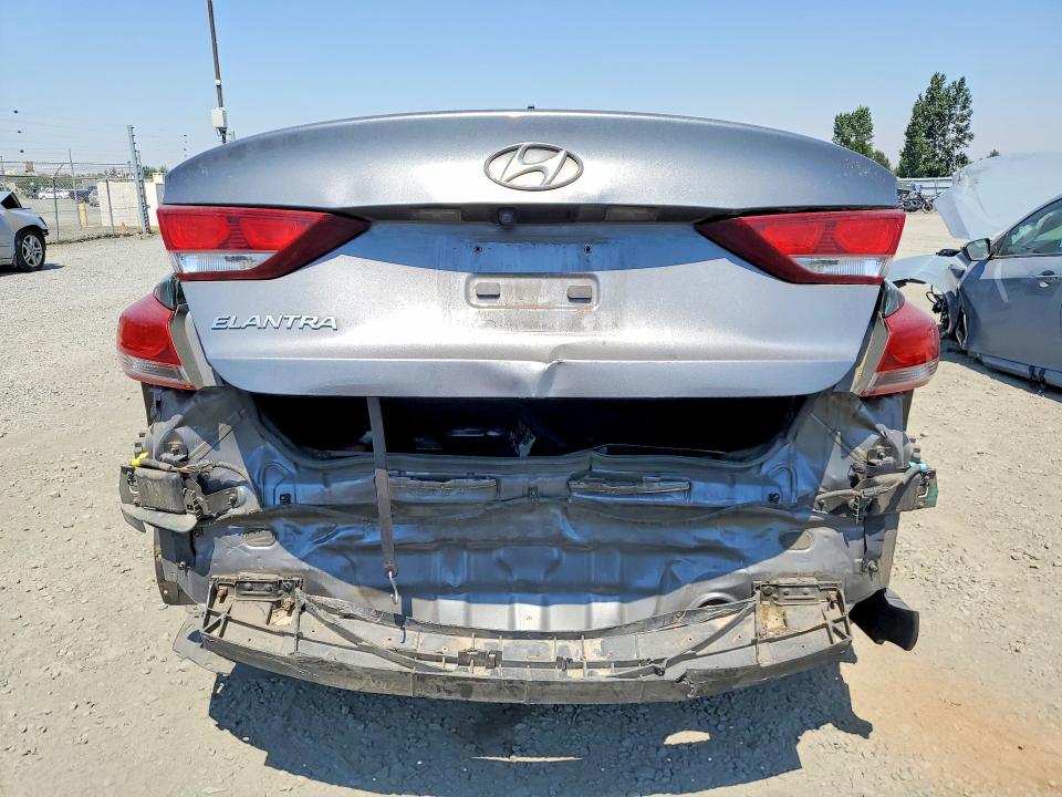 2018 Hyundai Elantra მანქანა იყიდება აუქციონზე, vin: 5NPD84LF2JH324928, აუქციონის ნომერი: 62813946