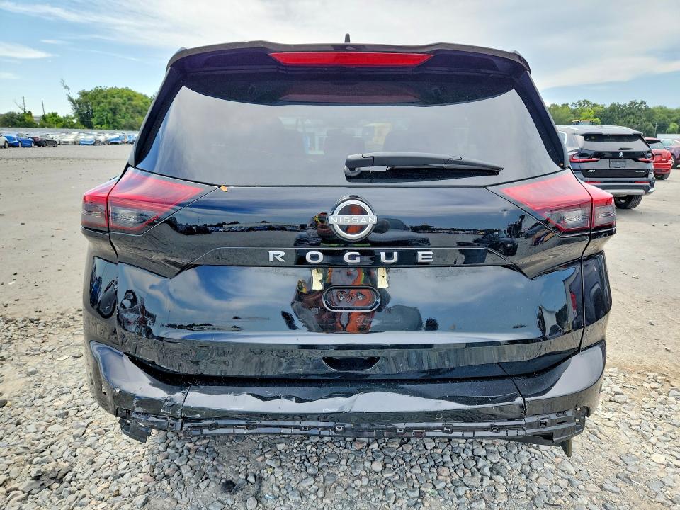 65804386 :رقم المزاد ، 5N1BT3BA8SC818208 vin ، 2025 Nissan Rogue مزاد بيع