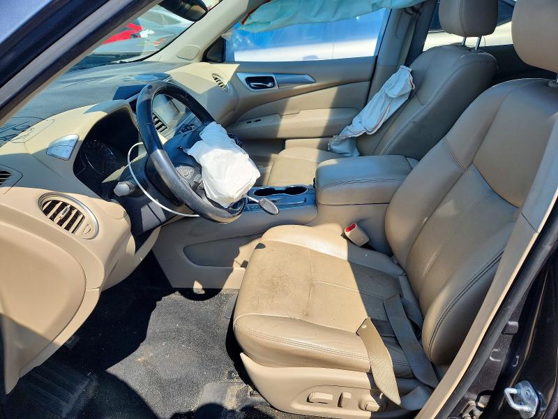 64796206 :رقم المزاد ، 5N1DR2MN1HC641415 vin ، 2017 Nissan Pathfinder مزاد بيع