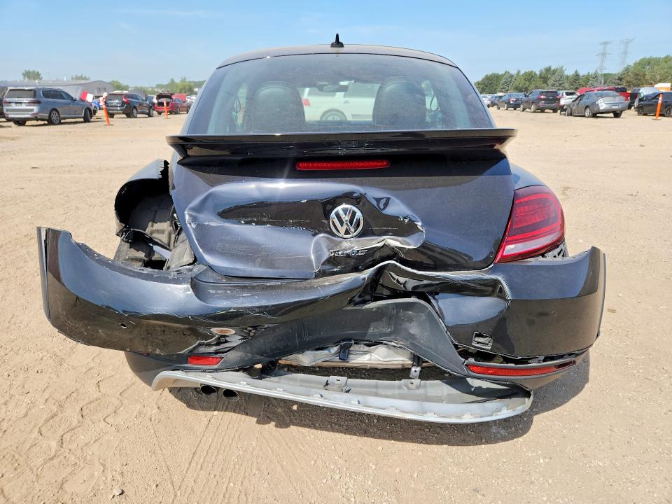 2018 Volkswagen Beetle მანქანა იყიდება აუქციონზე, vin: 3VWSD7AT7JM706165, აუქციონის ნომერი: 66545716