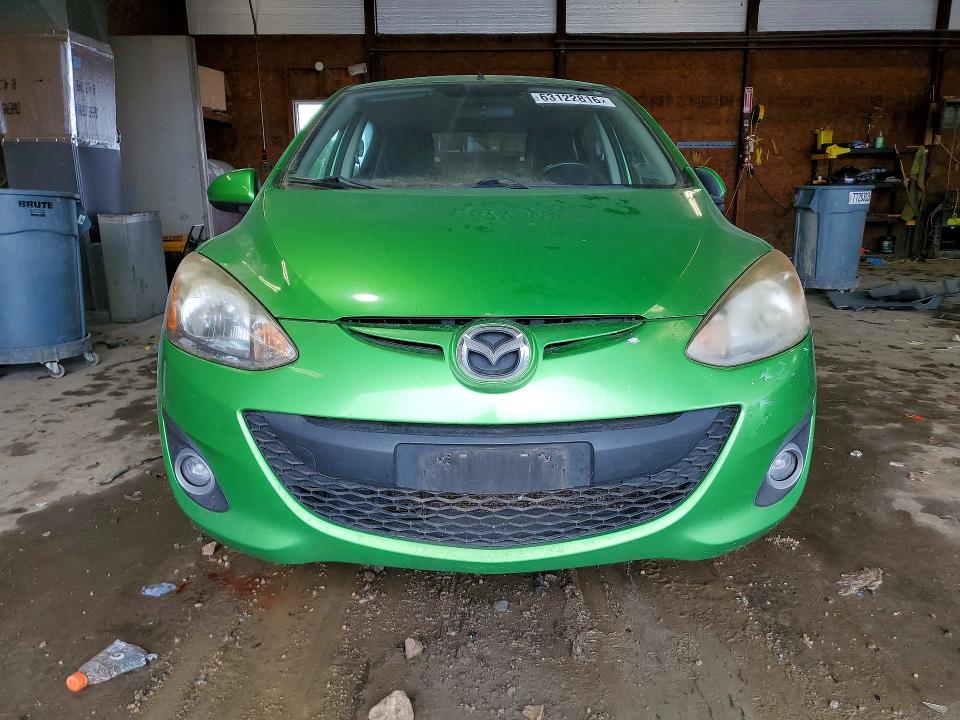 2011 Mazda Mazda2 მანქანა იყიდება აუქციონზე, vin: JM1DE1HZ6B0130153, აუქციონის ნომერი: 63122816