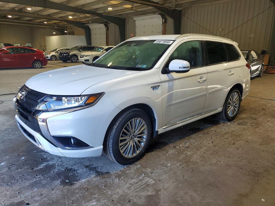 Продажа на аукционе авто 2021 Mitsubishi Outlander, vin: JA4J2VA7XMZ000932, номер лота: 65873056
