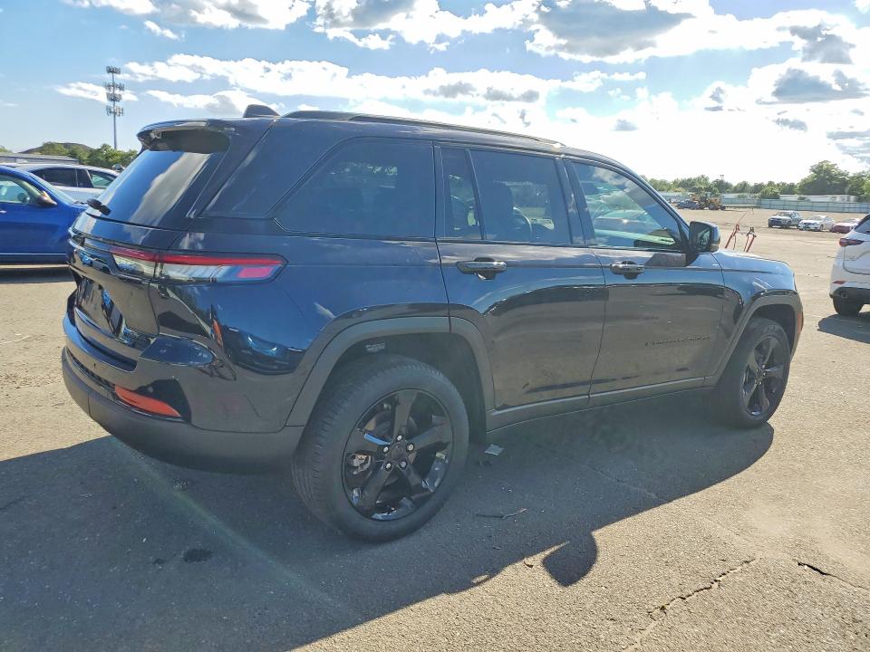 66075756 :رقم المزاد ، 1C4RJHBG7R8583579 vin ، 2024 Jeep Grand Cherokee مزاد بيع