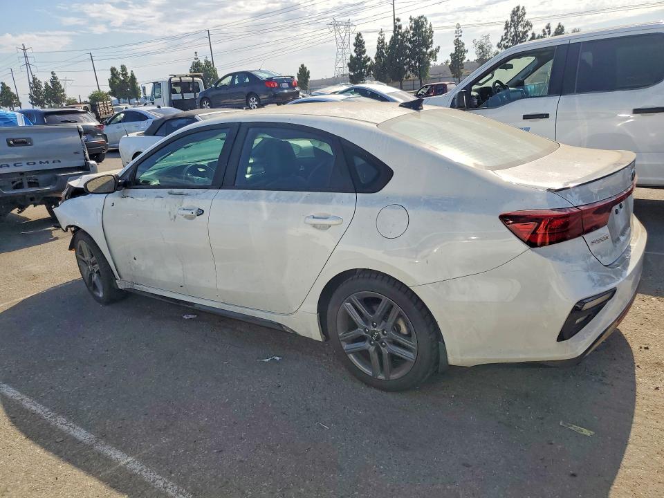 64023106 :رقم المزاد ، 3KPF34AD0ME410451 vin ، 2021 Kia Forte مزاد بيع