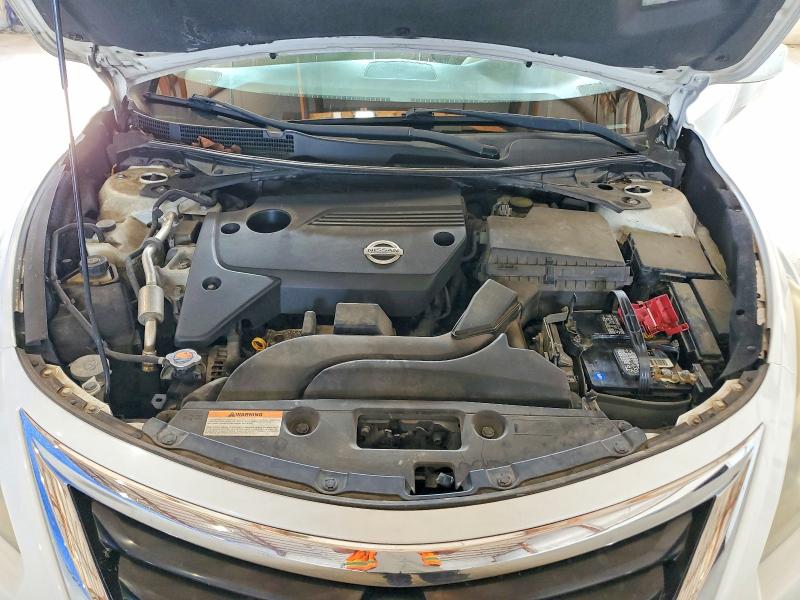 2015 Nissan Altima მანქანა იყიდება აუქციონზე, vin: 1N4AL3AP3FC202871, აუქციონის ნომერი: 65365656