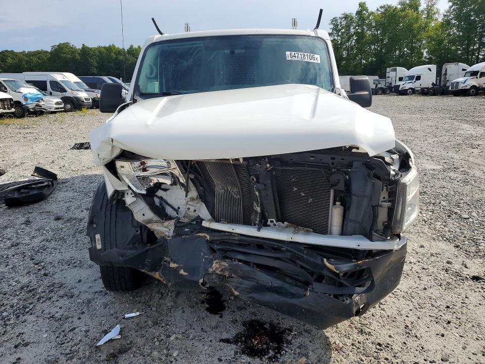 64718106 :رقم المزاد ، 1N6BF0KMXKN810472 vin ، 2019 Nissan Nv مزاد بيع