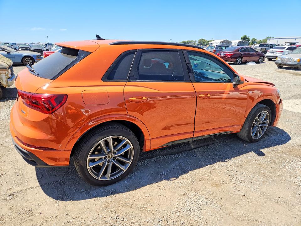64154716 :رقم المزاد ، WA1DECF36S1004695 vin ، 2025 Audi Q3 مزاد بيع