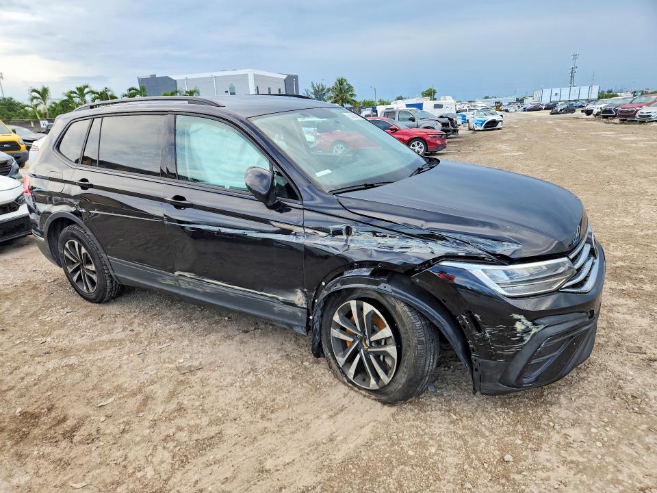 Продаж на аукціоні авто 2022 Volkswagen Tiguan, vin: 3VV1B7AX2NM147154, номер лоту: 63992476