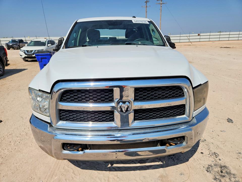 Продажа на аукционе авто 2018 Ram 2500, vin: 3C6UR4HL3JG394918, номер лота: 64378236