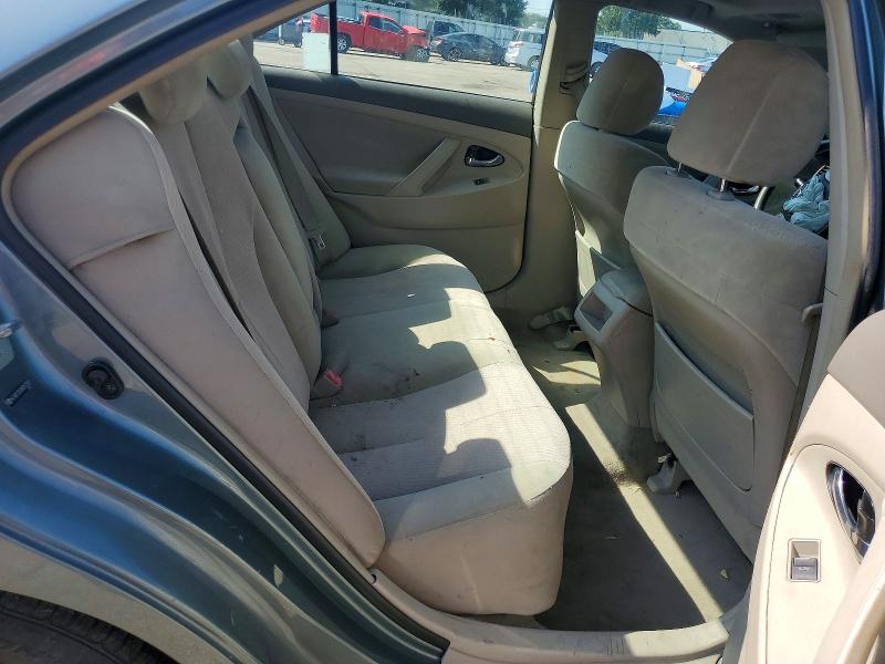 67092056 :رقم المزاد ، 4T4BF3EKXAR057093 vin ، 2010 Toyota Camry مزاد بيع