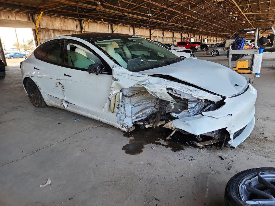 2022 Tesla Model 3 მანქანა იყიდება აუქციონზე, vin: 5YJ3E1EB5NF351610, აუქციონის ნომერი: 64844886