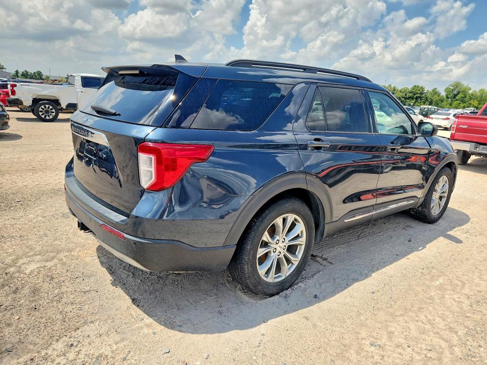 Продаж на аукціоні авто 2022 Ford Explorer, vin: 1FMSK7DH4NGC01390, номер лоту: 64568906