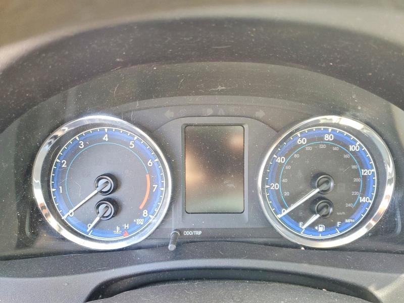 66068566 :رقم المزاد ، 2T1BURHE0JC097256 vin ، 2018 Toyota Corolla مزاد بيع