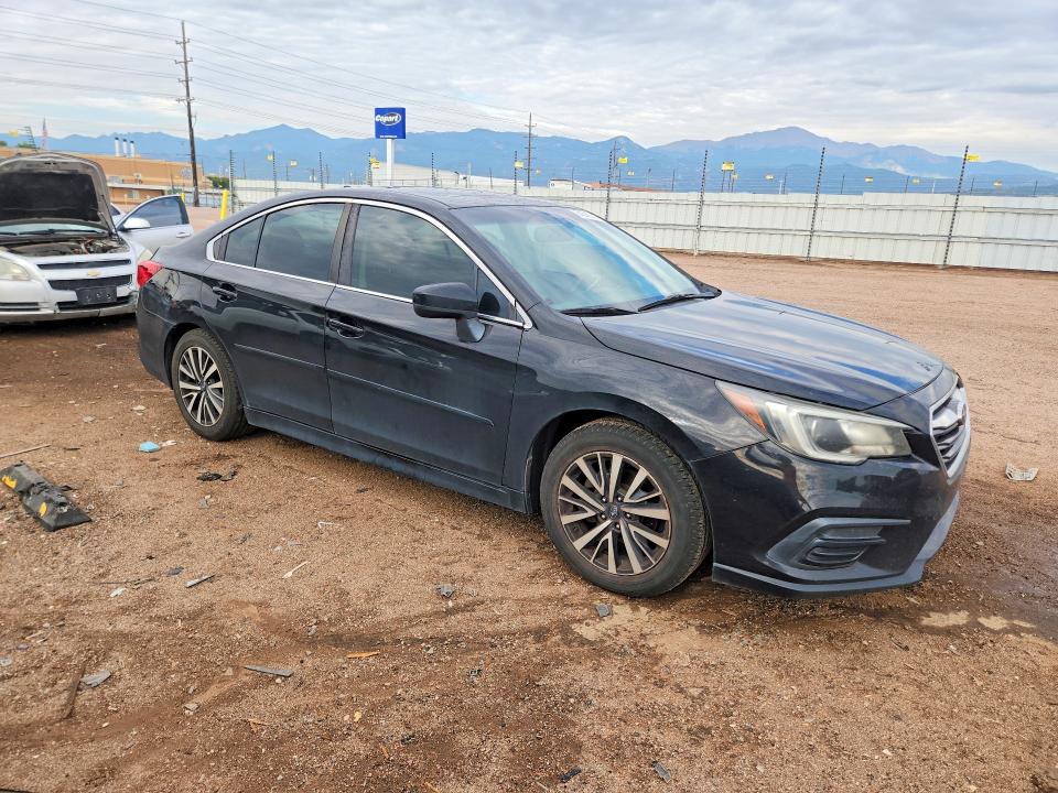 2018 Subaru Legacy მანქანა იყიდება აუქციონზე, vin: 4S3BNAD63J3016711, აუქციონის ნომერი: 64043636