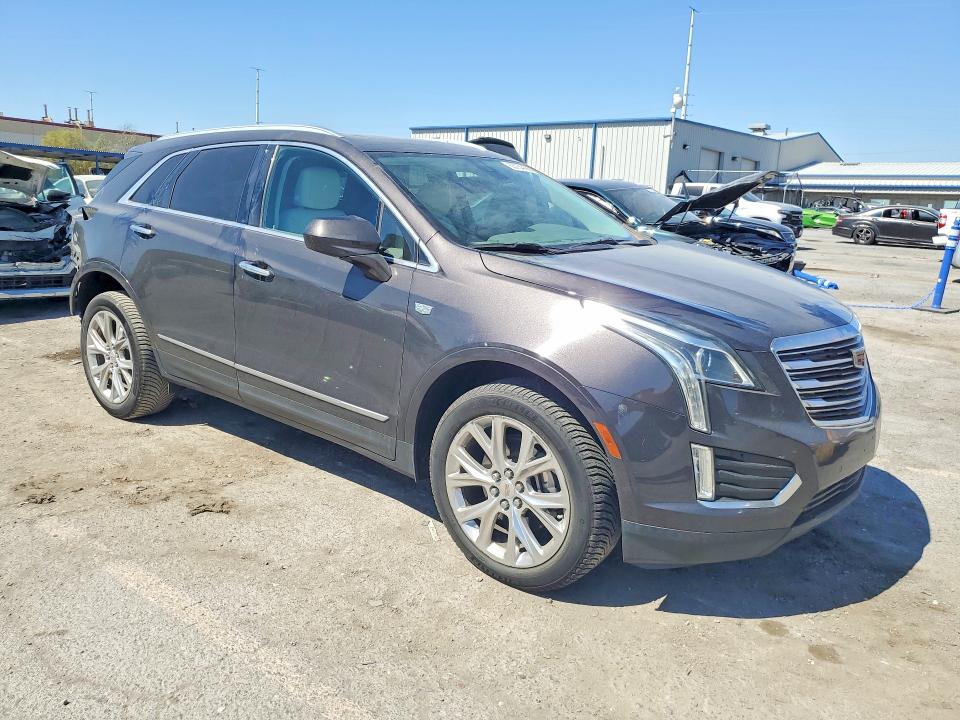 Продажа на аукционе авто 2018 Cadillac Xt5, vin: 1GYKNCRS0JZ218477, номер лота: 63734456