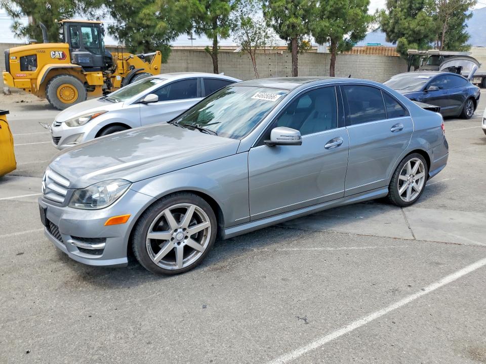 64605066 :رقم المزاد ، WDDGF4HB9DA860706 vin ، 2013 Mercedes-benz C مزاد بيع