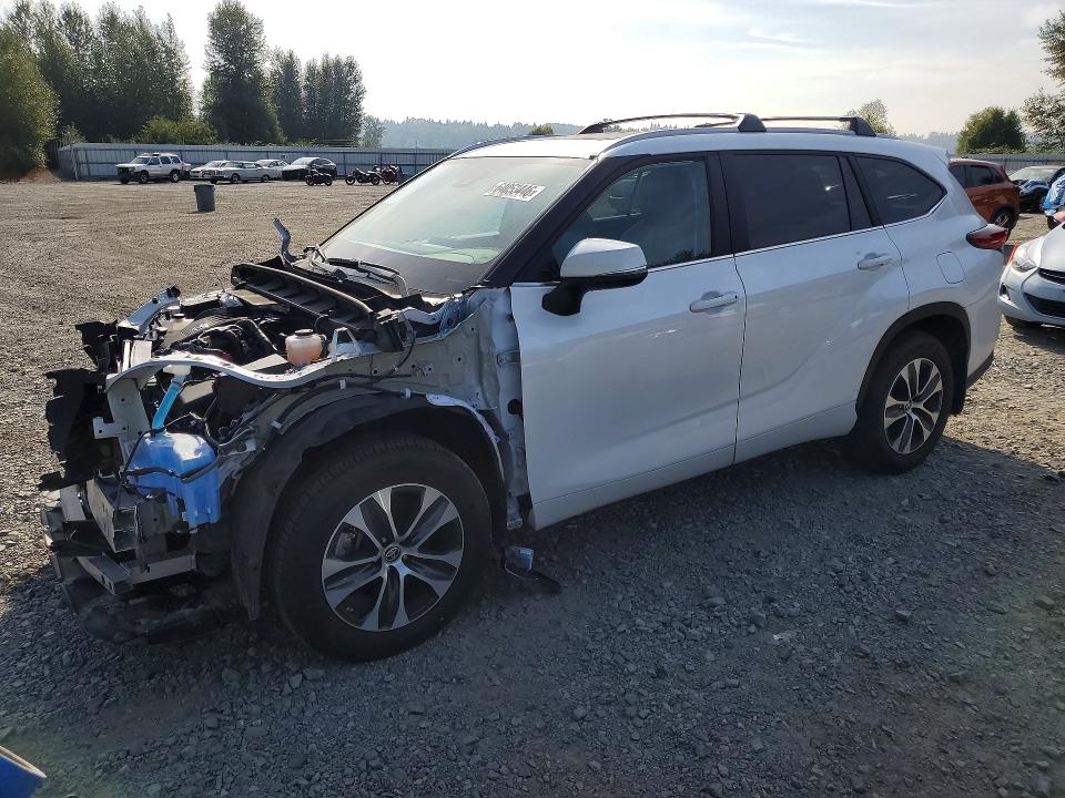 Aukcja sprzedaży 2023 Toyota Highlander, vin: 5TDKDRBH0PS039814, numer aukcji: 64053446