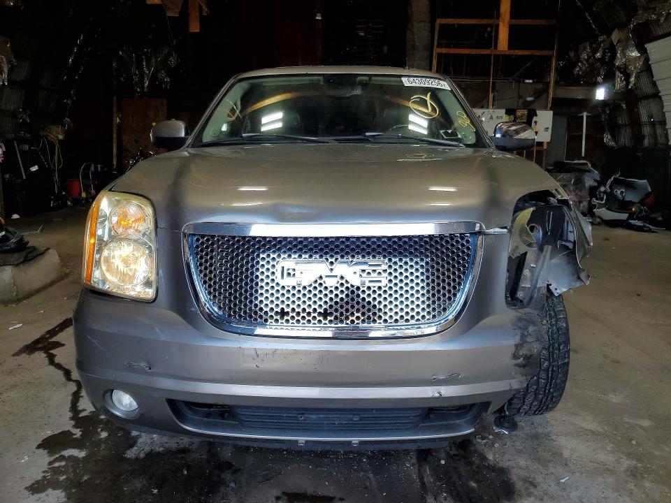 64309256 :رقم المزاد ، 1GKFK13027R320338 vin ، 2007 Gmc Yukon مزاد بيع