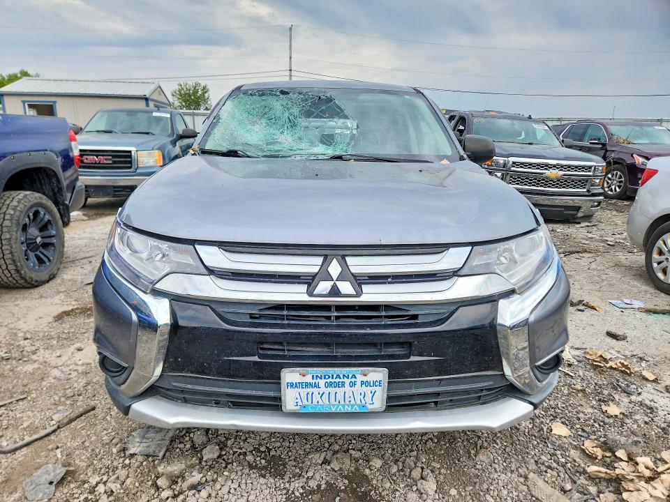 65345736 :رقم المزاد ، JA4AD2A35JZ053166 vin ، 2018 Mitsubishi Outlander مزاد بيع